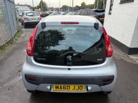 PEUGEOT 107