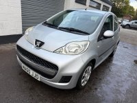 PEUGEOT 107